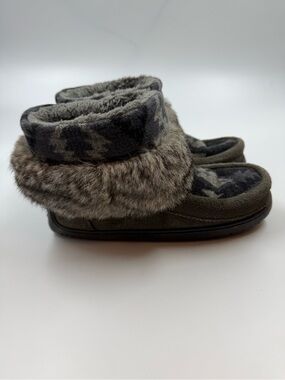 Manitobah Mukluks Keewatin Short Boots Suede Pattern Boots Size 7